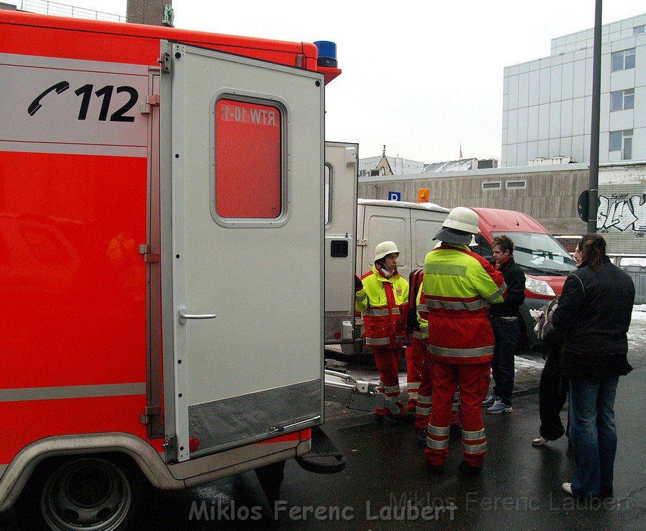 Feuerwehr Rettungsdienst Koelner Rosenmontagszug 2010 P066.JPG
